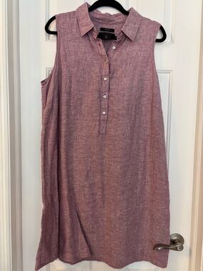 Tahari Sleeveless Collared Linen Tunic
